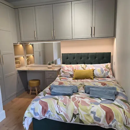 דירה Luxury Flat,